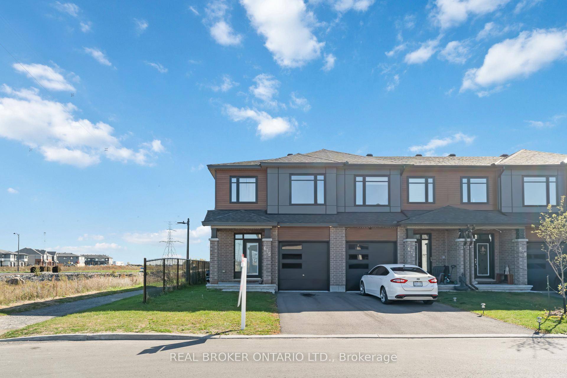 Designed for modern families and professionals alike, this executive townhouse combines space, style, and sophistication in one of Stittsville's most sought after communities.