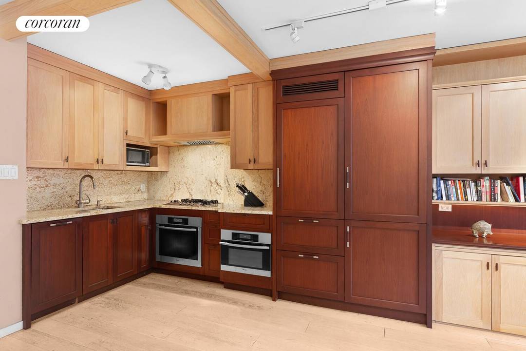 Unique and elegant Upper West Side apartment !