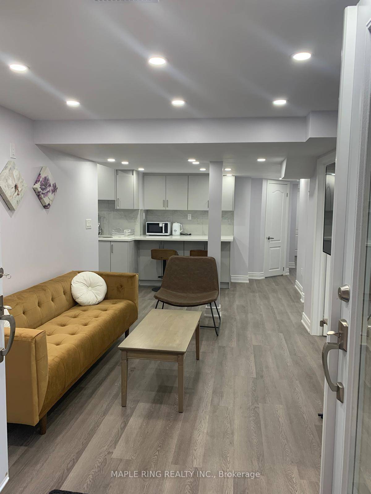 Spacious and clean 2 bedroom 2bathroom basement apartment available for lease in a quiet, family friendly neighbourhood.