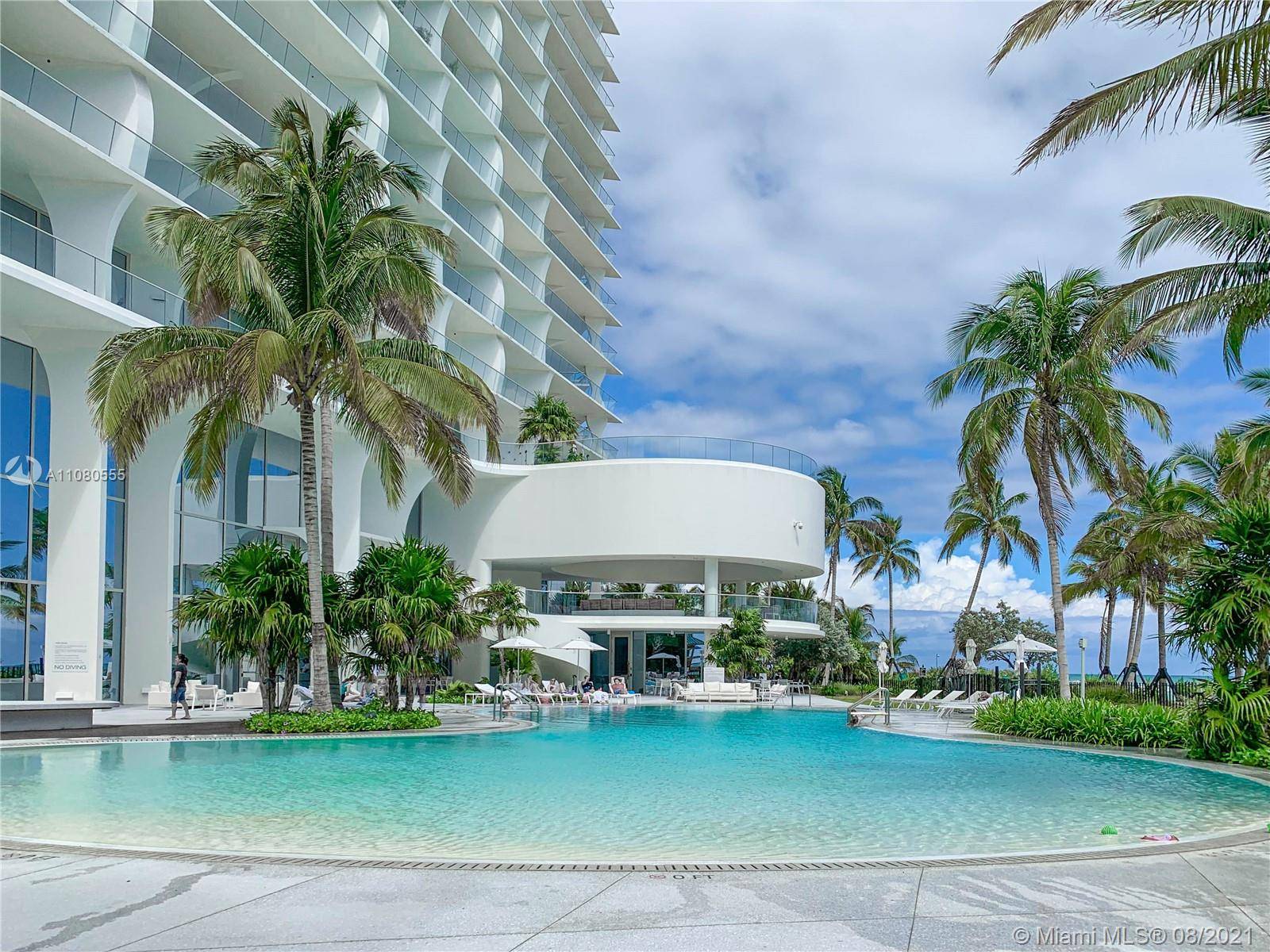 16901 collins ave Florida