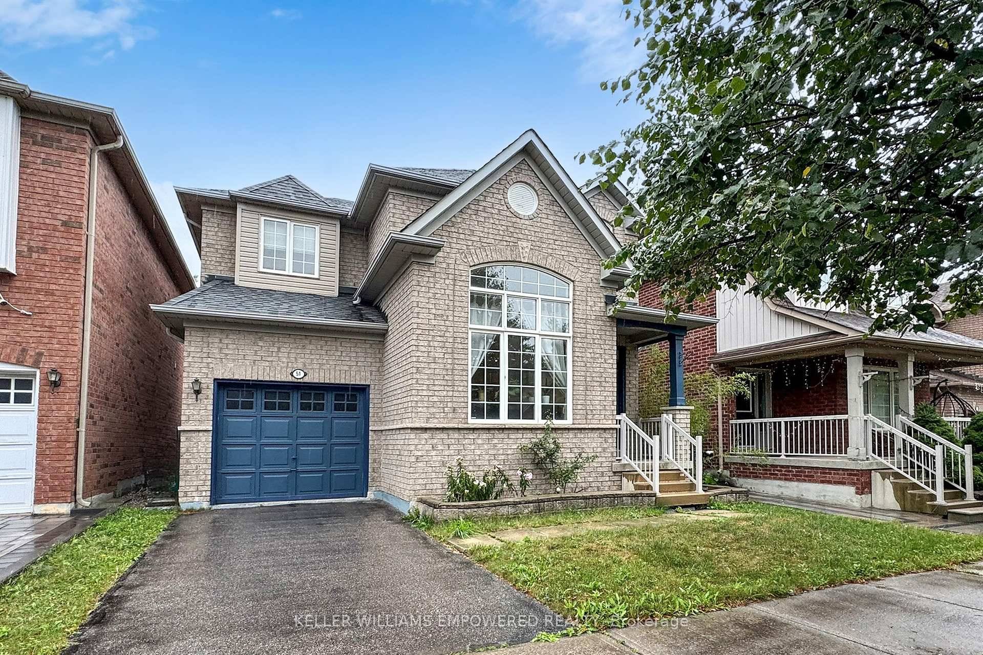 Prime Markham Wismer Cathedral Ceiling in Living room, Quiet Neighbourhood, Very Bright amp ; Well Maintained Home With tall ceiling On The Main Floor, Very Conveniently Located, Close To Shops, ...