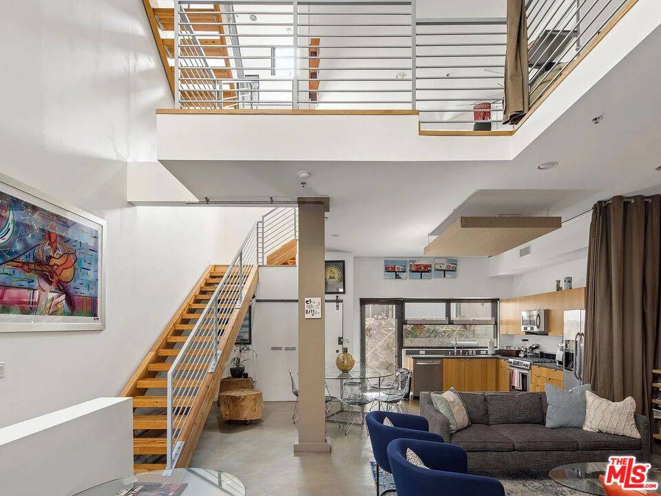 815   Hampton Dr 2BR Marina Del Rey La