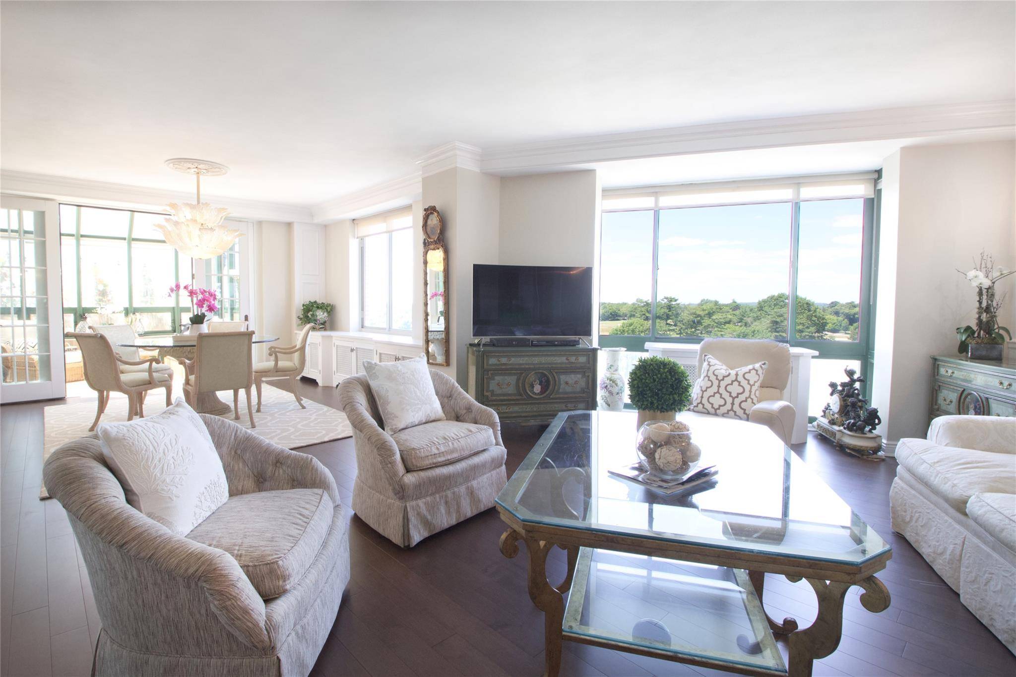 Magnificent 2 bedroom, 2.