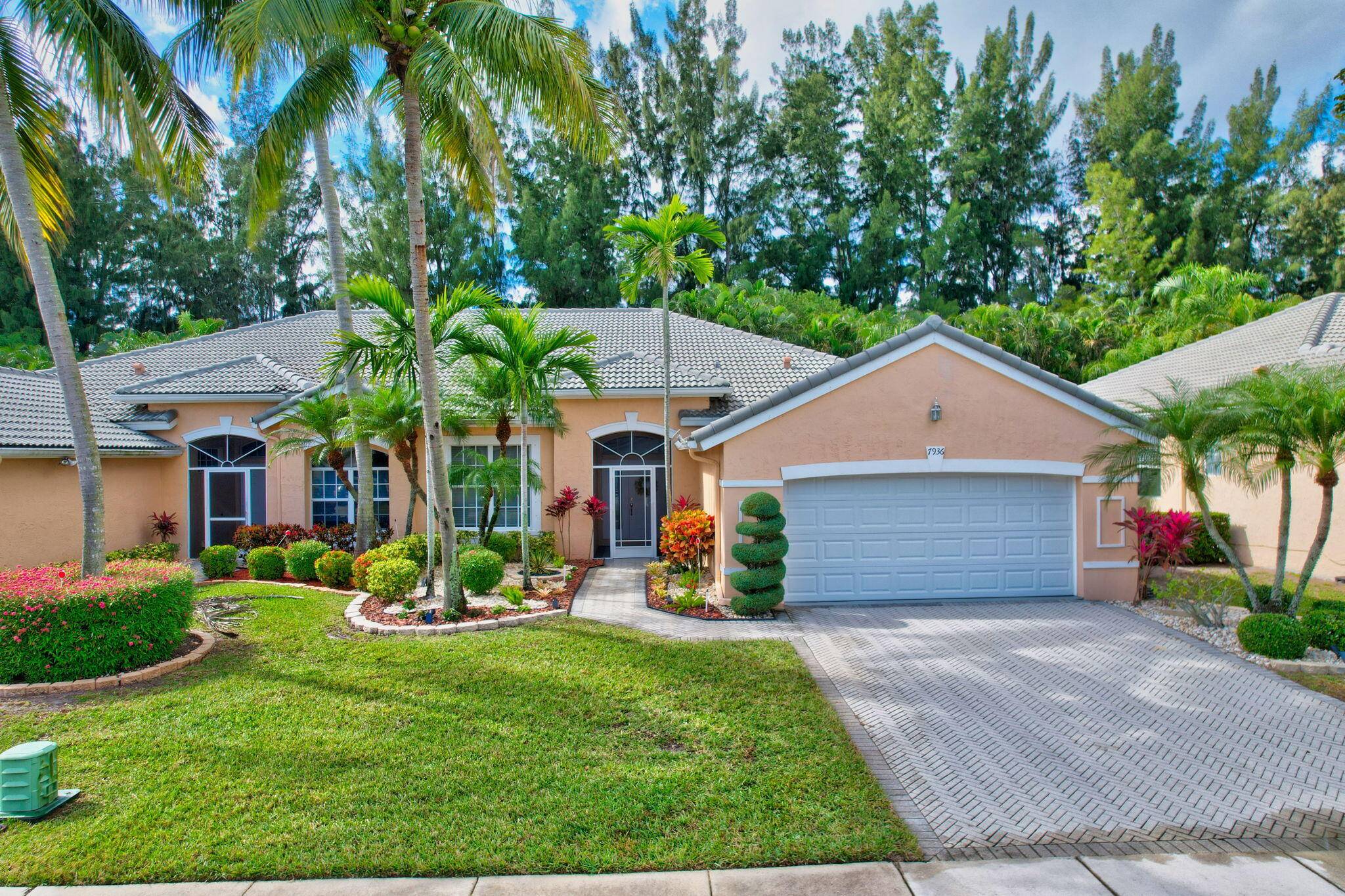 Move in ready 2 bedroom, bedroom 3 is den office 2 bath villa with endless updates.