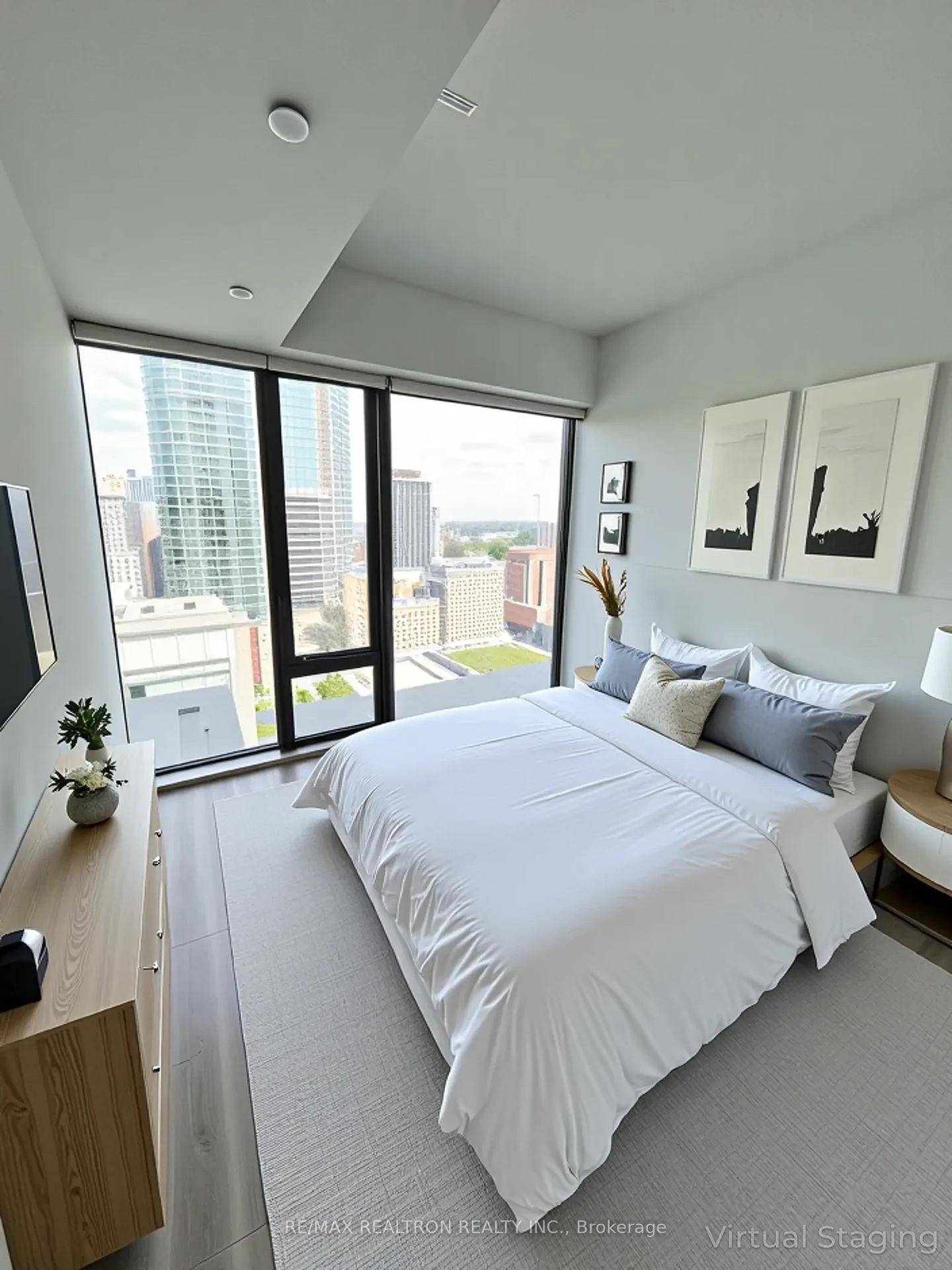 Spectacular, spacious 1 bed condo nestled in the heart of Downtown Toronto.