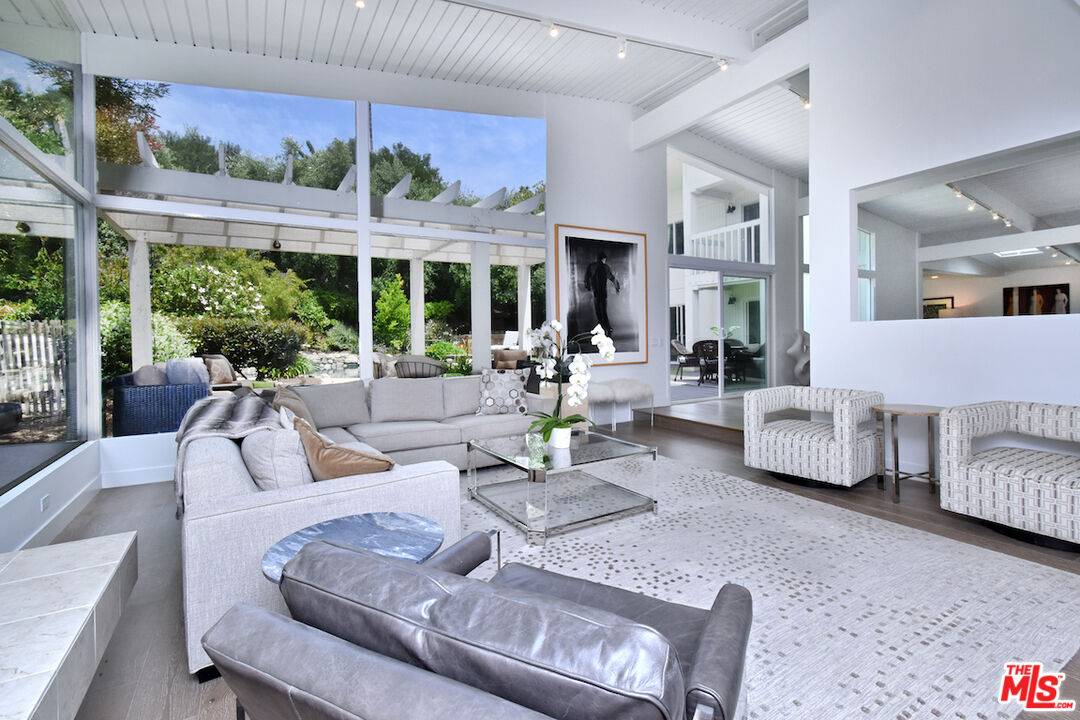 13413 Bayliss Rd 5BR Brentwood La