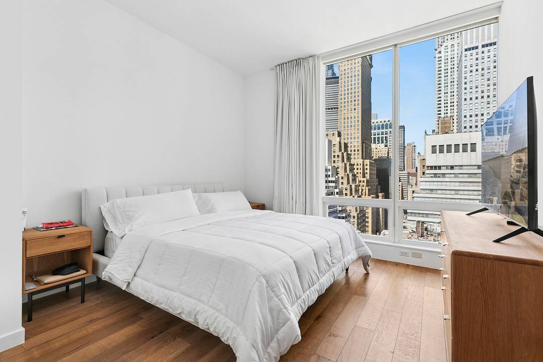 High Floor Luxury Living Residence 22C at 325 Lexington Experience elevated city living in Residence 22C, a sun drenched two bedroom, two bathroom home perched on the 22nd floor of ...