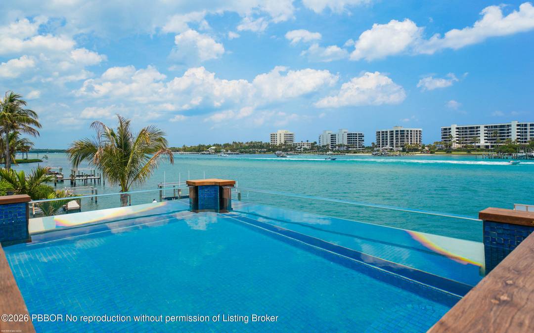 Built by award winning High Tide Waterfront Properties on Jupiter's iconic Bahamian blue Intracoastal, this brand new residence delivers a true sense of arrival with standout design and thoughtful execution ...