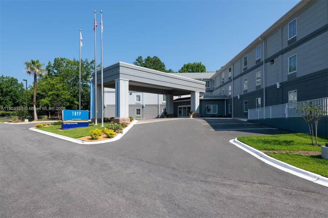 Asking price reduced Ownership wants to negotiate and sell.