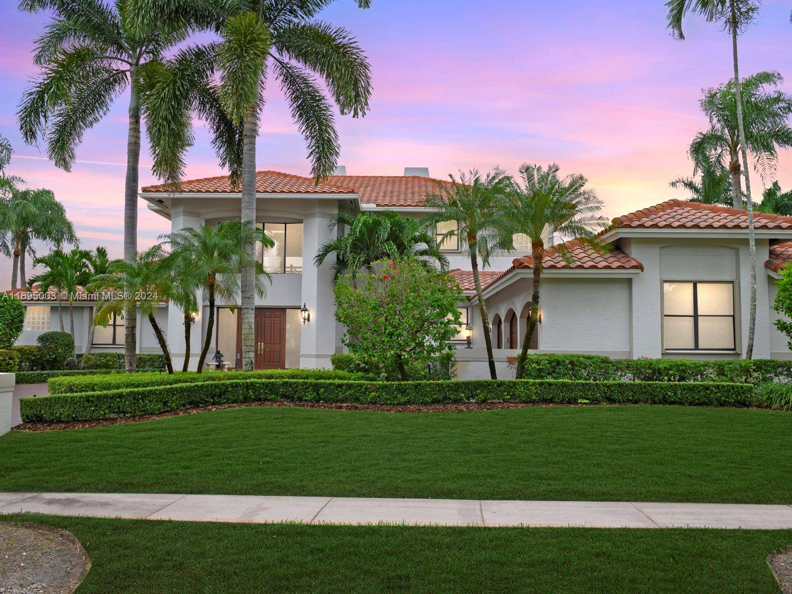 BEST LOCATION in Weston Hills !
