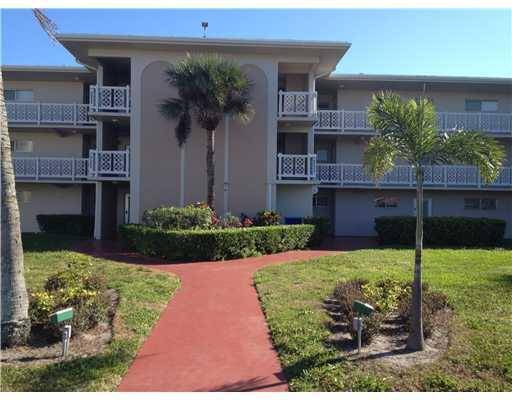 First floor corner convertible model and your parking spot is right out your front door !