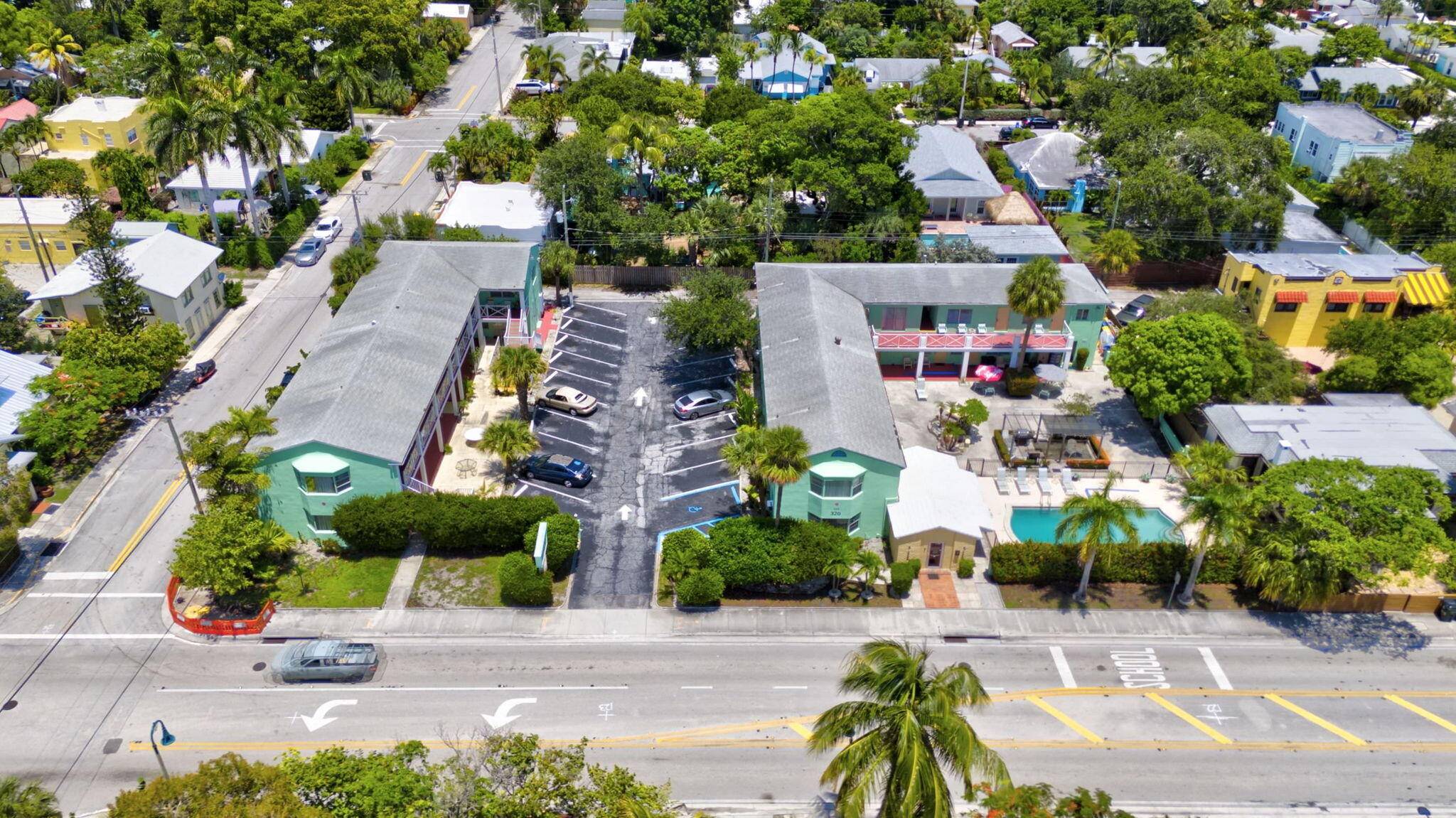 Investment Opportunity Holiday House Motel in Lake Worth Beach, FL.