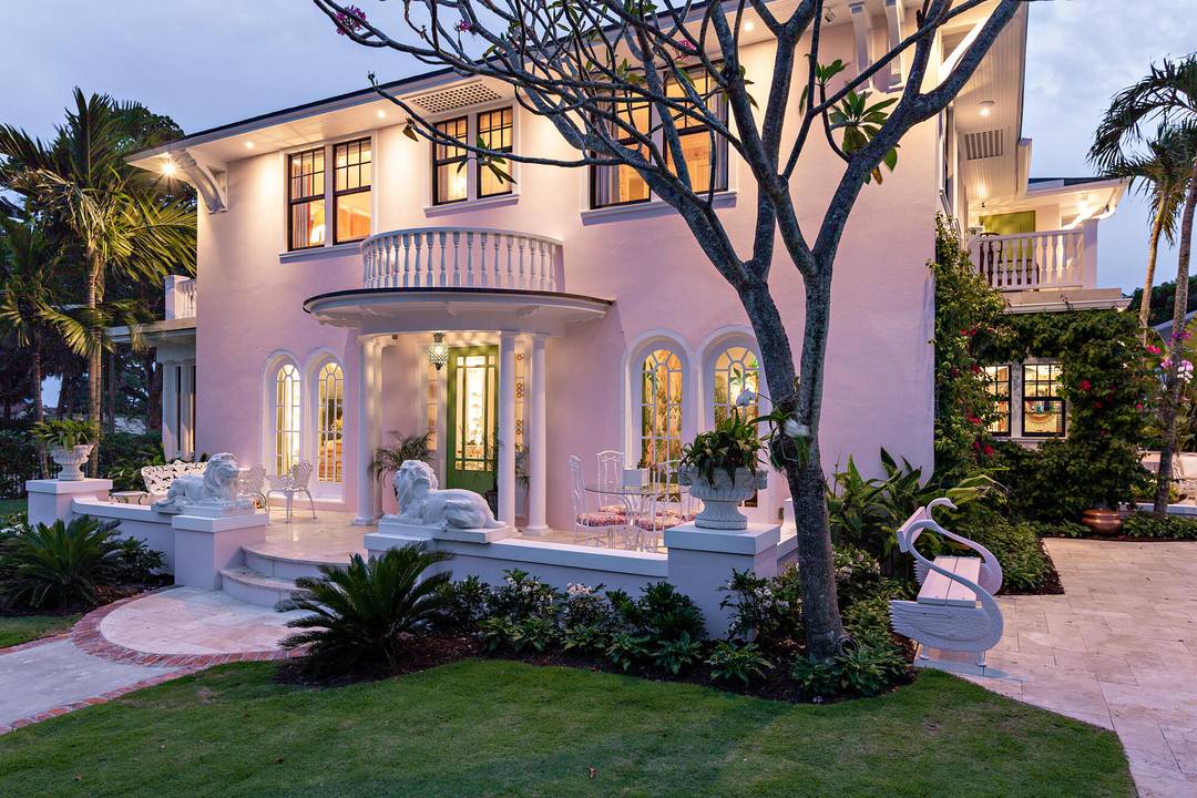 Quintessential Palm Beach An iconic residence in Historic Prospect Park, masterfully reimagined and expanded with no detail overlooked.