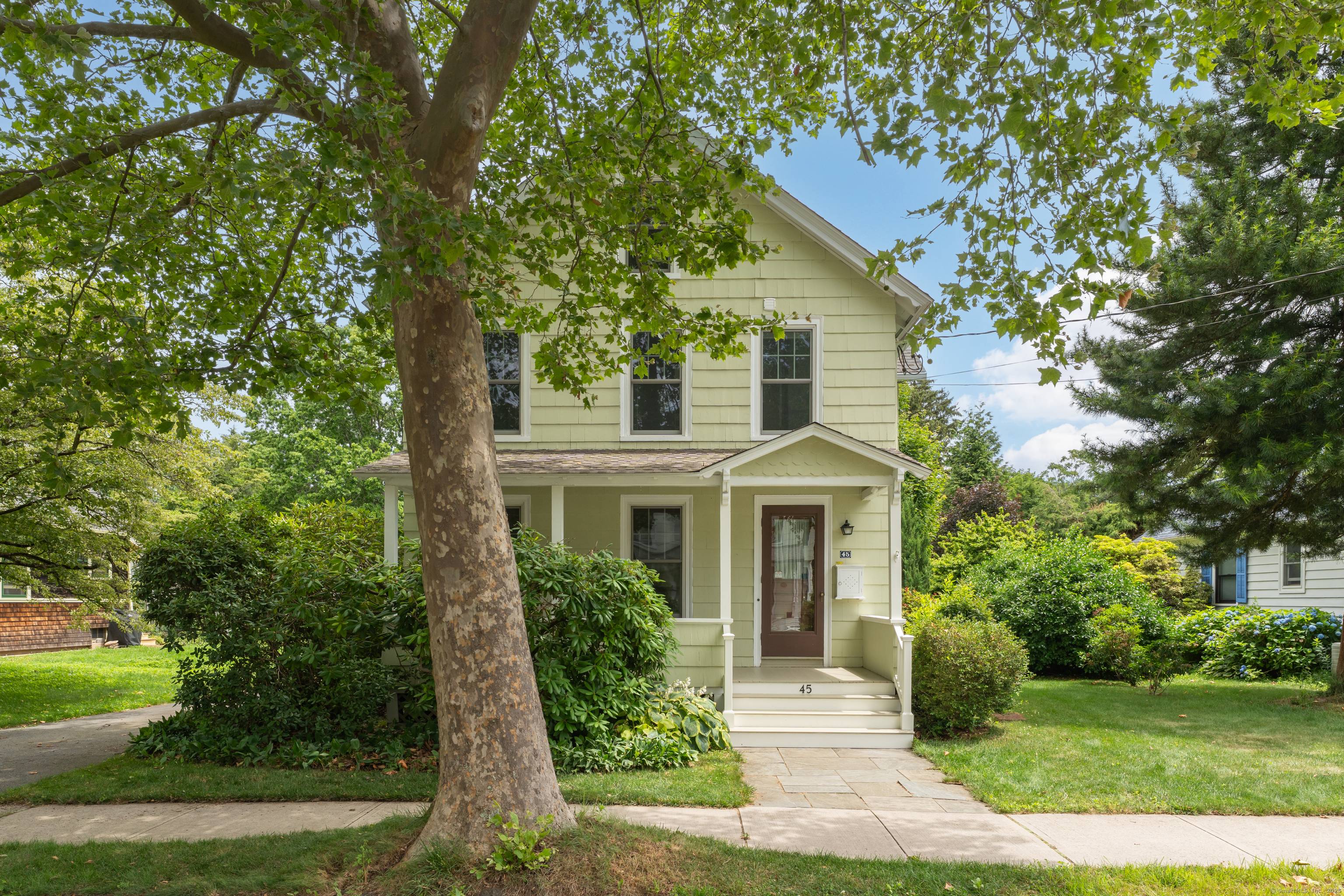 This stunning Light and Bright 9 room, 2517 SQ FT historic gem is located in the heart of Guilford on a small, quiet street mere steps from the charming Guilford ...