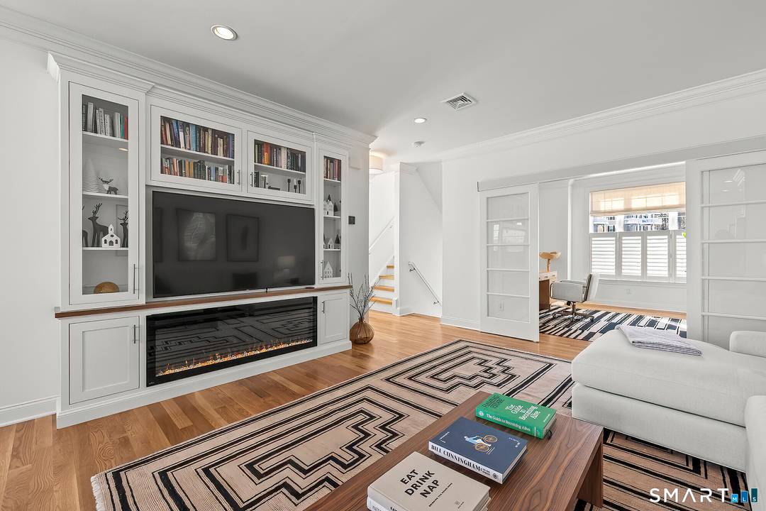 Stunning ! This beautifully updated 2 3 bedroom, 3.