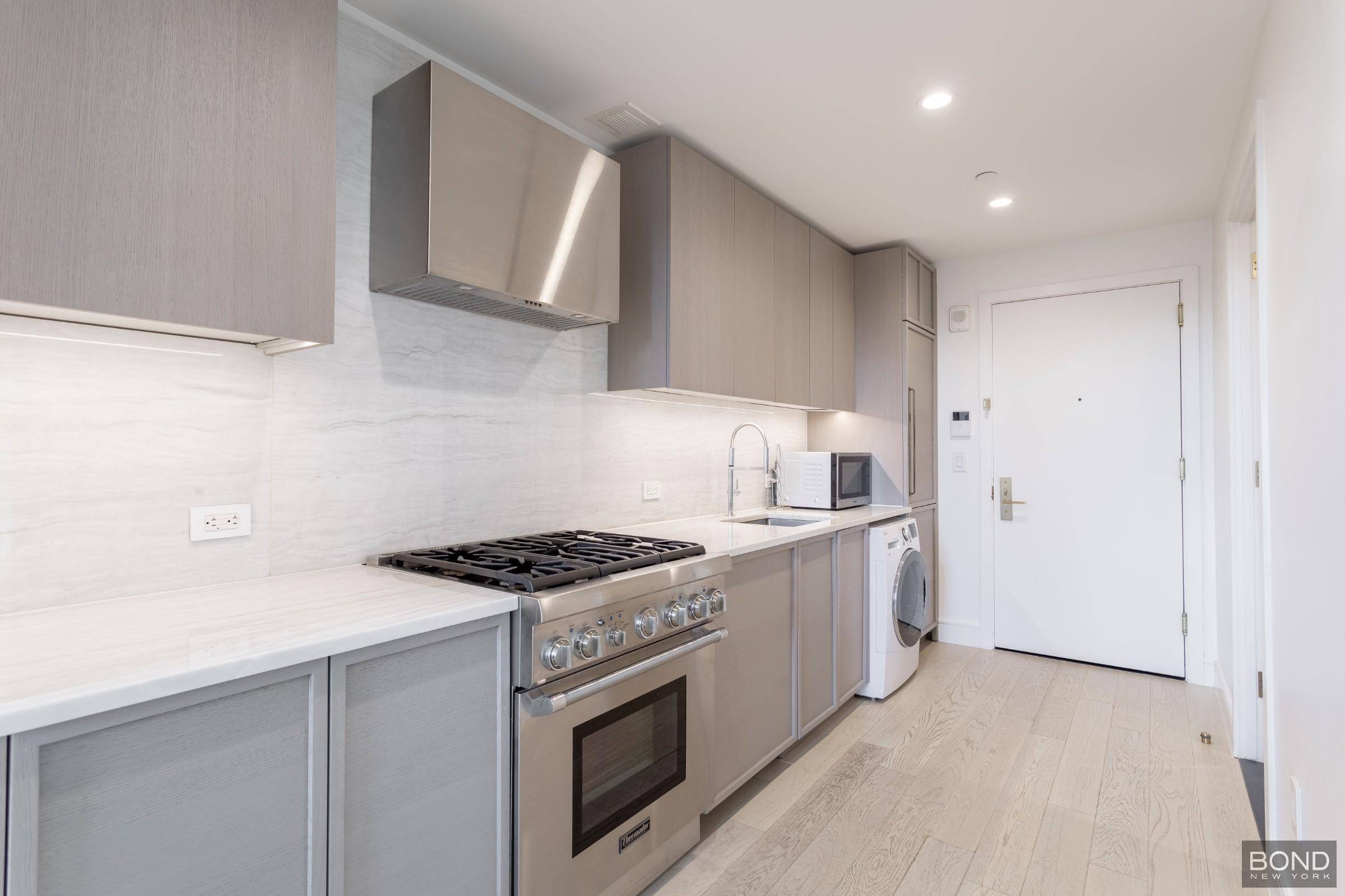 Elegantly Designed Studio Converted to One Bedroom in Luxury BuildingThis thoughtfully converted one bedroom home offers a perfect blend of elegance, comfort, and high end design.
