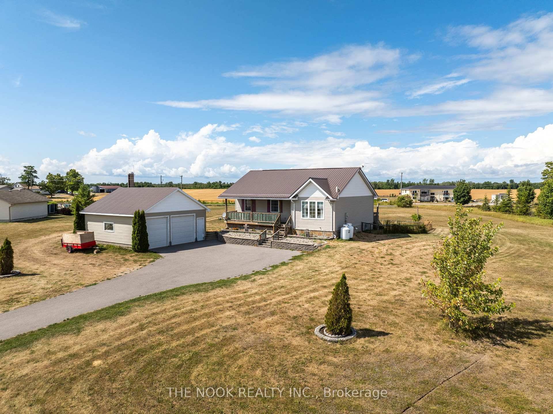 Your Slice of The County paradise Awaits !
