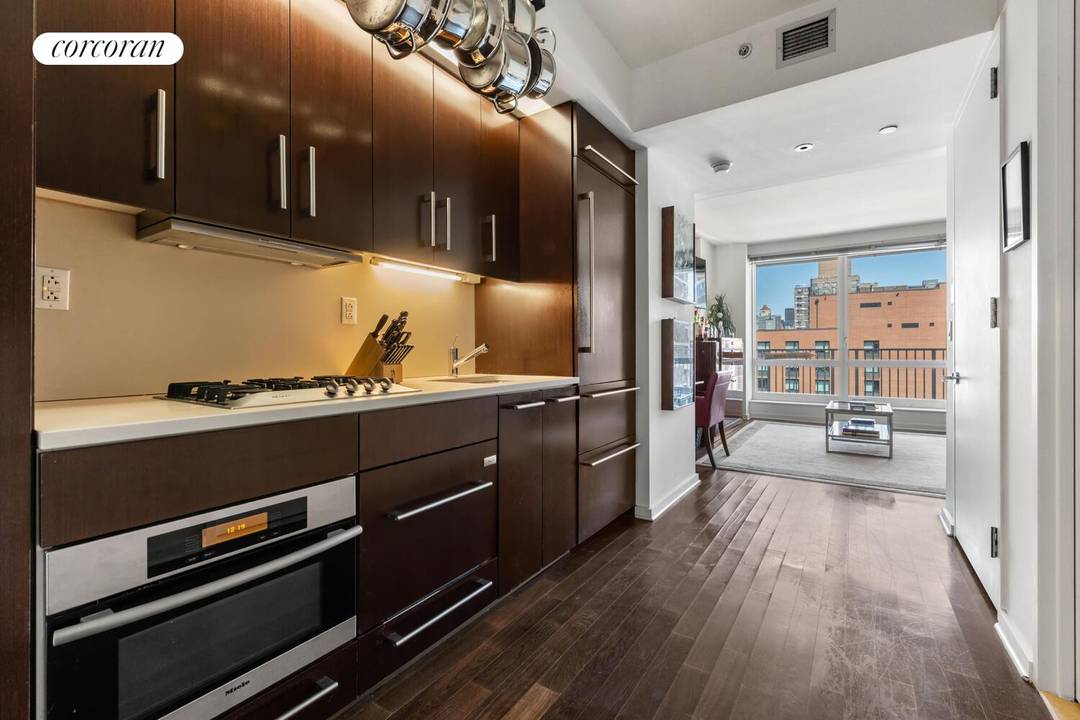 Bask in world class design in this stunning studio condo, where 9 foot ceilings and expansive floor to ceiling windows create a sense of boundless space and light.