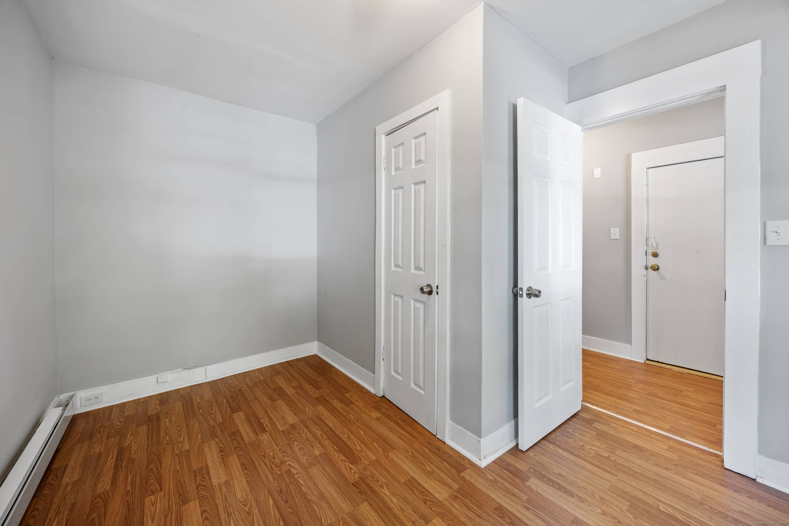 RARE REAL ESTATE OPPORTUNITY FOR BOTH INVESTORS OR OWNER OCCUPANTS ; THIS VALUABLE ASSET IS WITHIN WALKING DISTANCE TO HILLHOUSE HIGH SCHOOL FOUR ELEMENTARY SCHOOLS AND THE CAMPUS OF SOUTHERN ...
