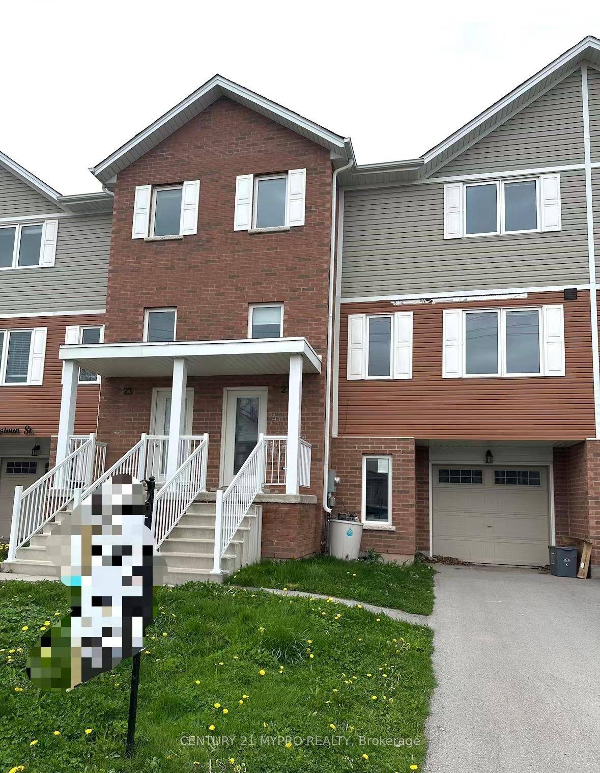 Unlock incredible income potential with this modern 3 storey freehold townhome, boasting a stunning, self contained above ground studio apartment perfect for maximizing cash flow !
