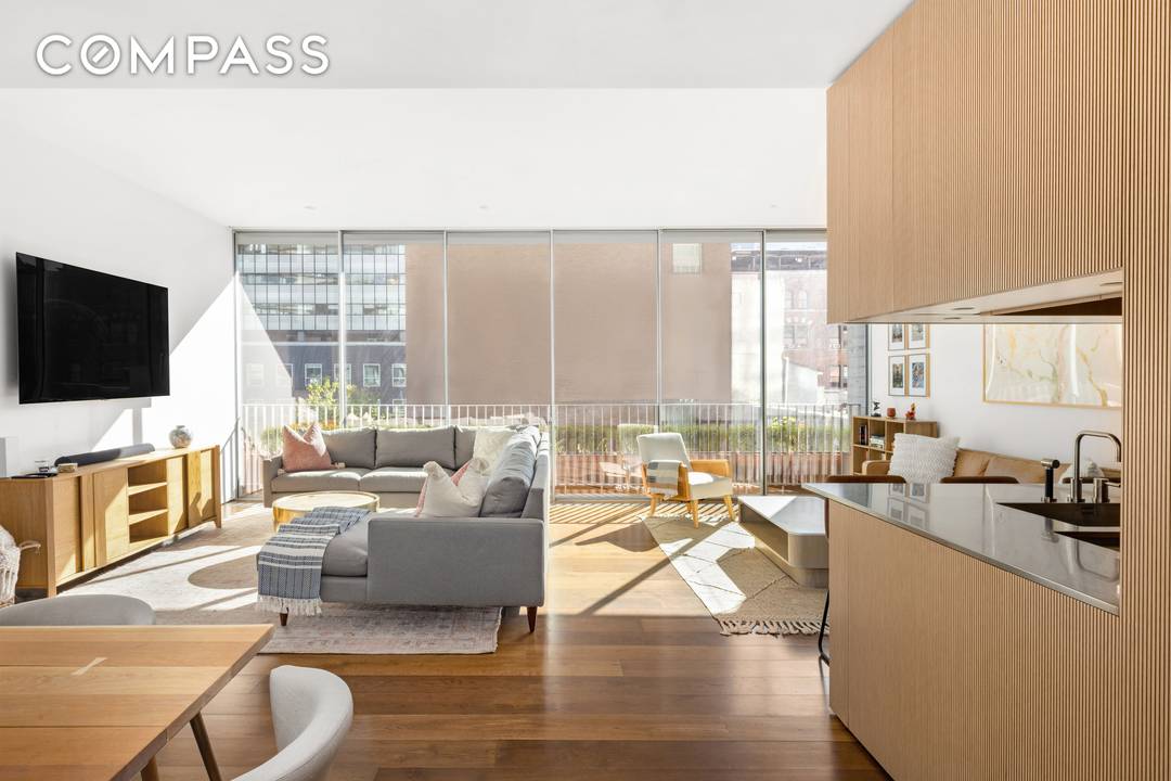 This spacious two bedroom, two and a half bath residence at The Jardim offers modern design and thoughtful details in one of West Chelsea s premier boutique condominiums.