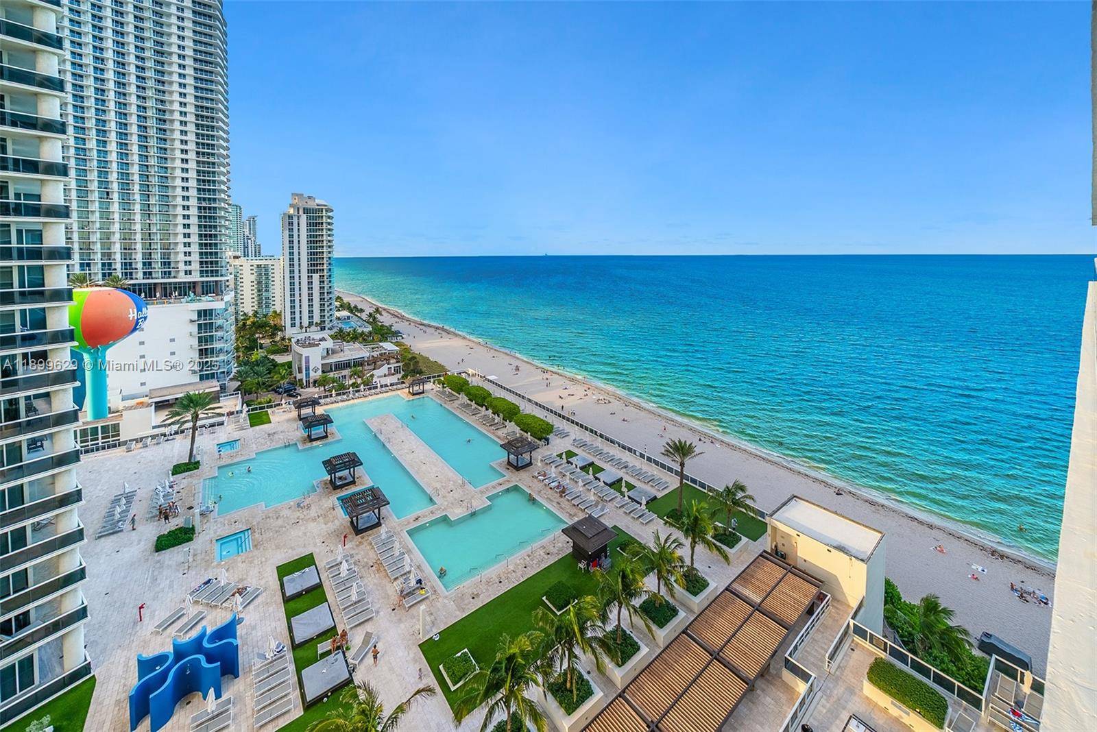 The Tea Condo Contemporary Elegance with Oceanfront Views Perched on the 18th floor, The Tea Condo is a 2025 fully renovated designer residence offering stunning direct ocean views.