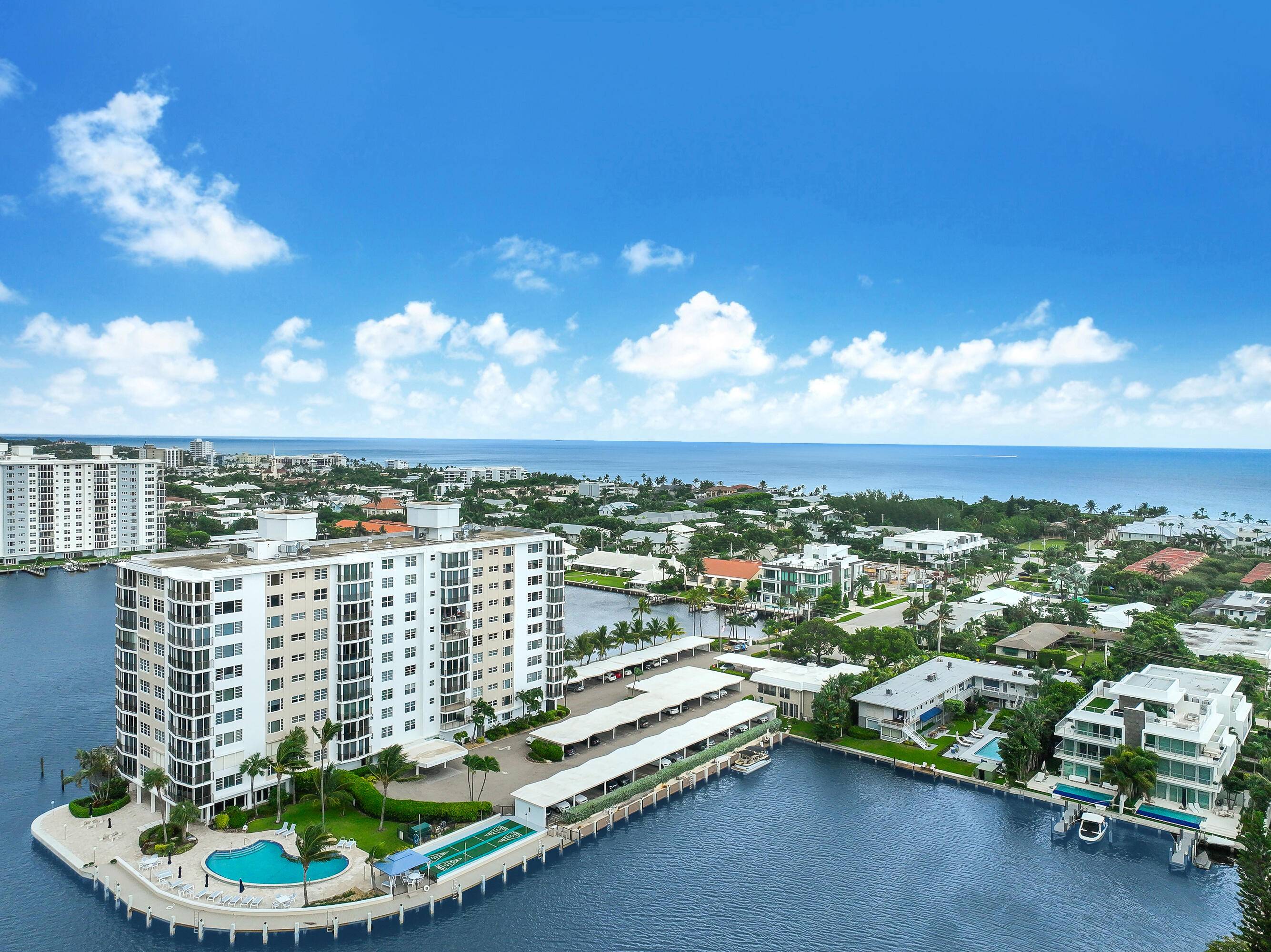 A RARE OFFERING This Condominium has fully completed the Mandatory Recertification Process and there are NO ASSESSMENTS.