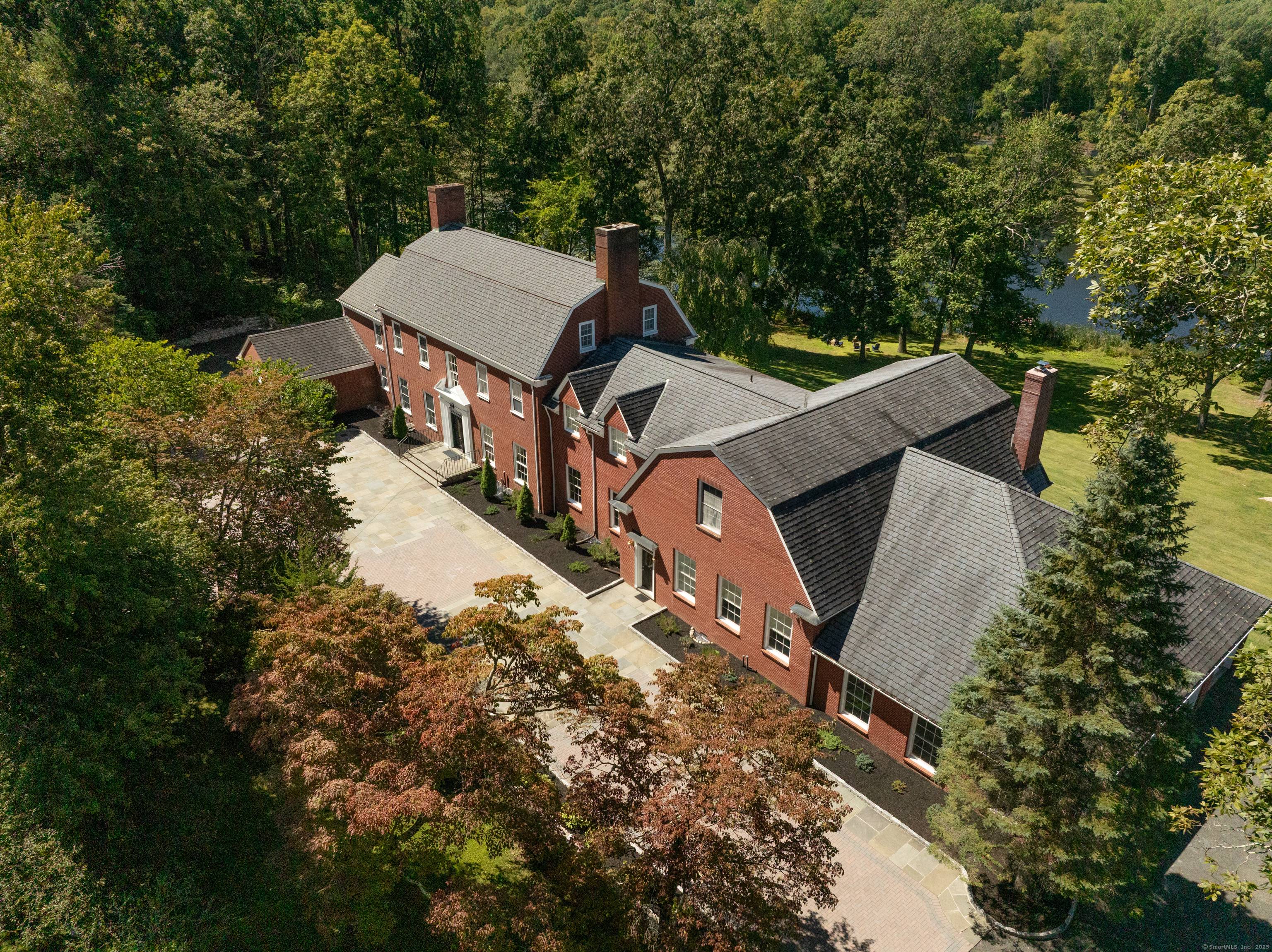 A Legacy Estate Where Natural Beauty and Serenity Meet Sophisticated Living.