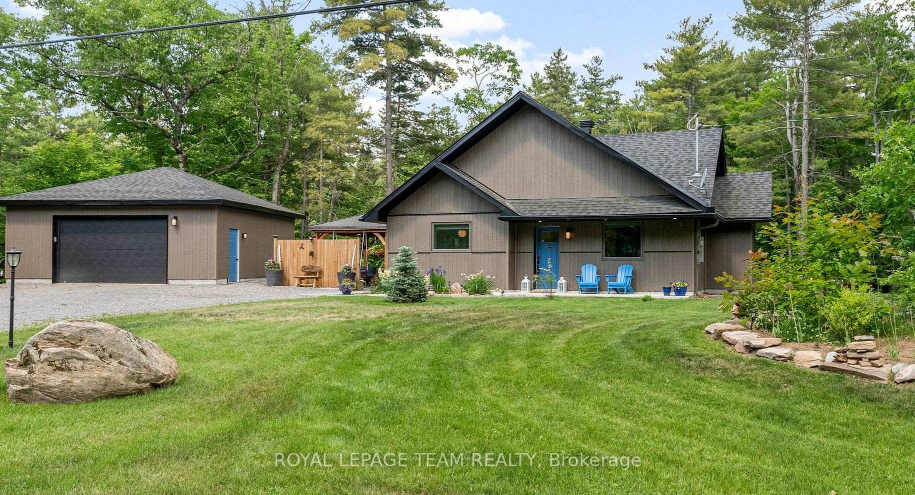 Welcome to your dream home in the heart of Calabogie's vibrant four season community !