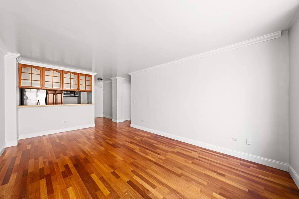 Step into your own oasis in the heart of Battery Park City with this stunning one bedroom condo.