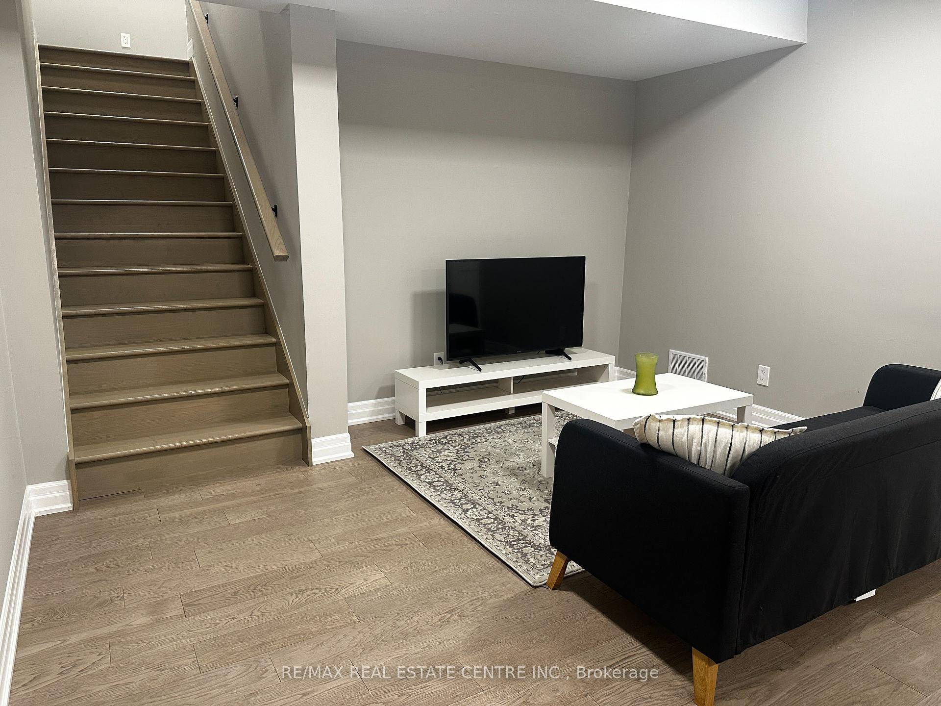 Fully inclusive 2 Bedroom, 1.