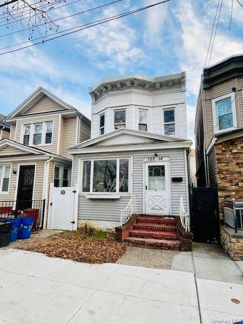 Single Family Detached 4 Bedroom home on Quiet Dead End Road.