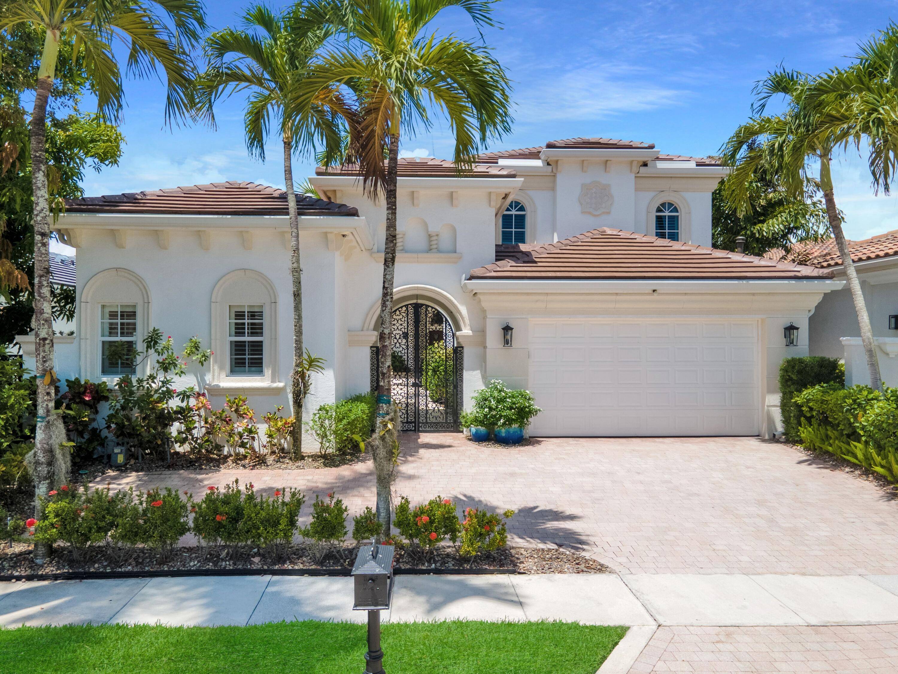 Step into an enchanting oasis in the heart of Woodfield Country Club with a stunning 2 story residence featuring 6 spacious bedrooms loft and 6 1 2 baths, including separate ...