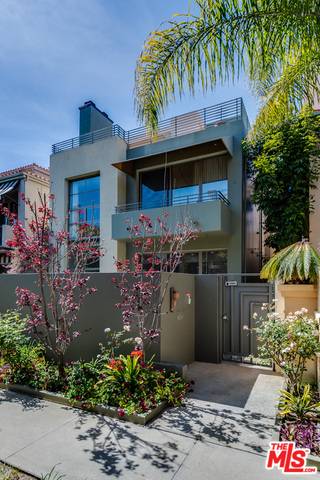 143  UNION JACK 5BR Marina Del Rey La