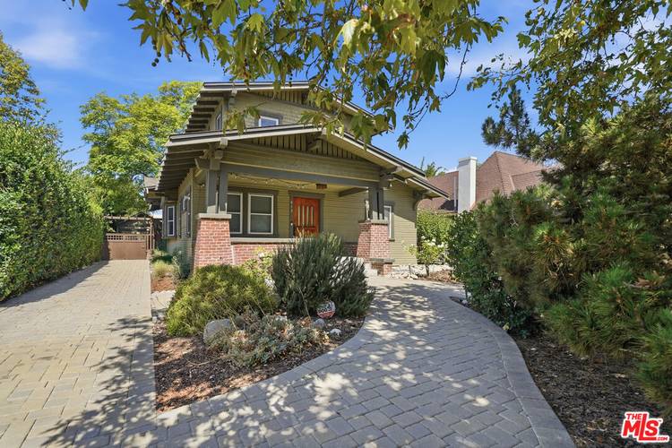 613 N Lucerne Blvd 4BR Mid Wilshire La