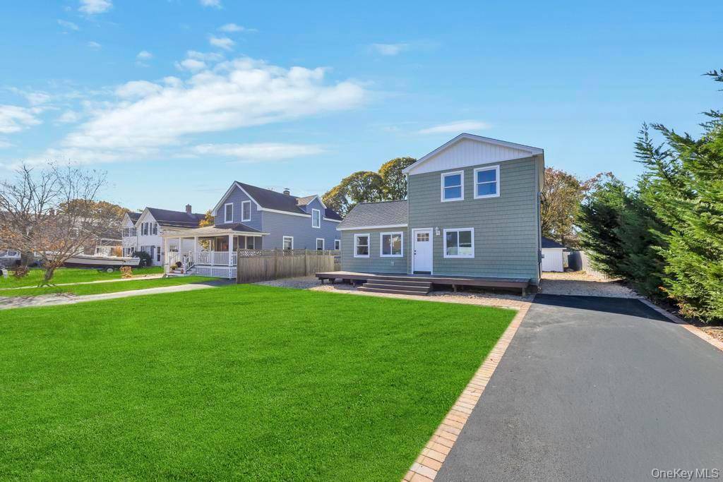 Beautifully Renovated Home in Desirable West Sayville !