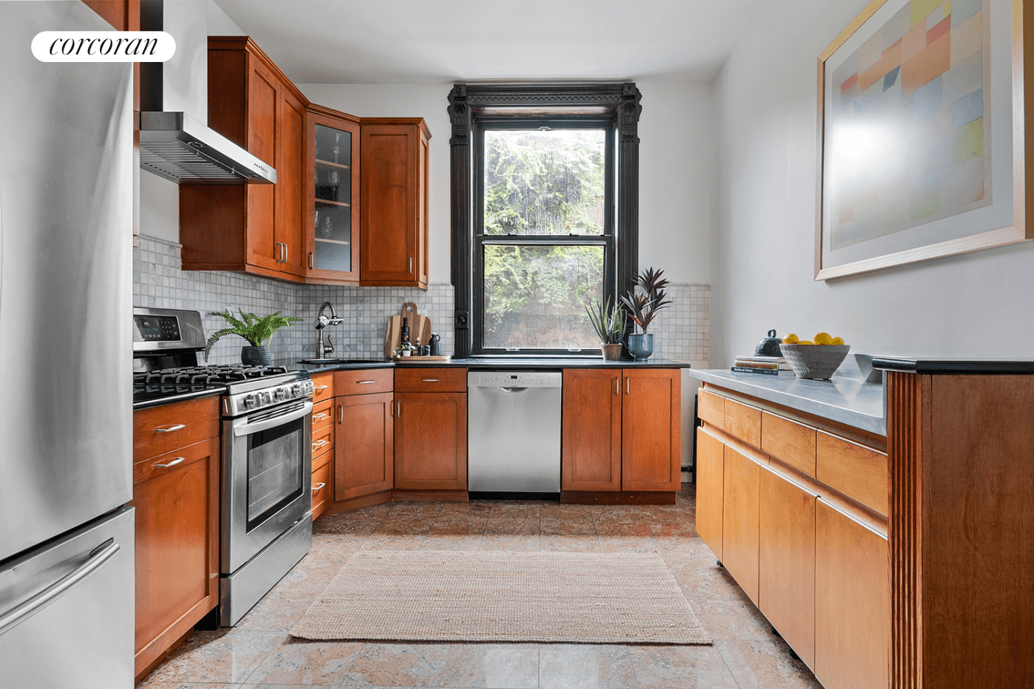 280 Park Place 3 FAMILY 20 FEET WIDE3 EXPOSURESCAC in OWNERS DUPLEXOWNERS DUPLEX is FLEX 3 BEDS amp ; 2 RENOVATED BATHS131 DEEP LOT with ENORMOUS LANDSCAPED GARDENDELIVERED VACANTTWO MARKET ...