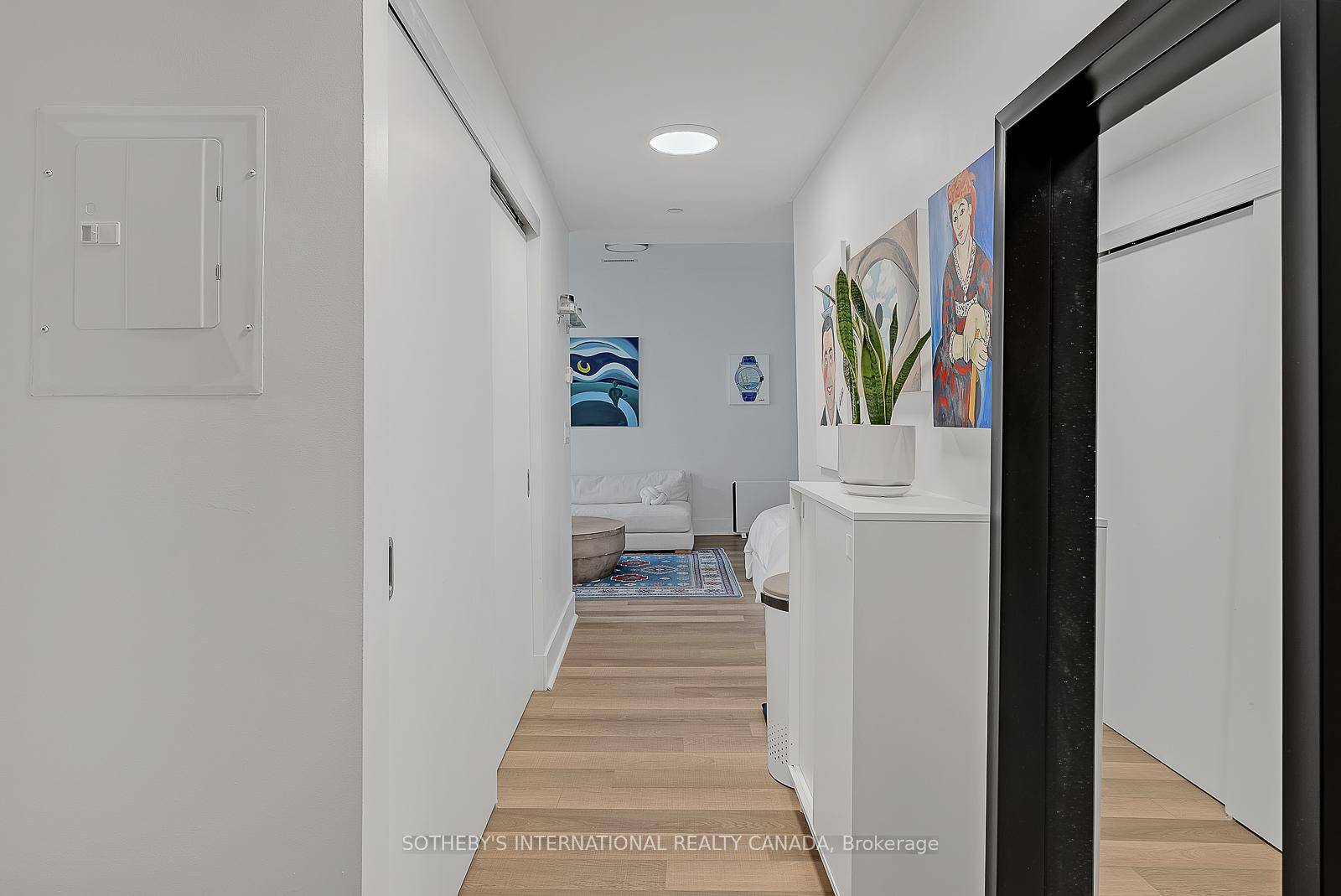 Welcome To Your New Yorkville Residence.