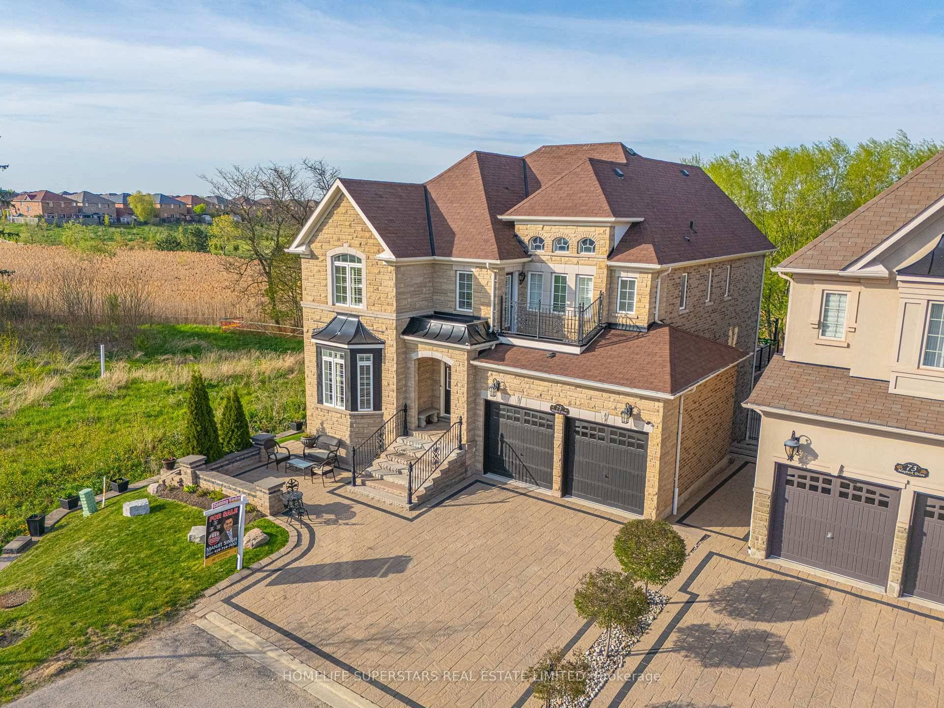 Wow ! Your Search Ends Right Here With This Truly Show Stopper Home Sweet Home !