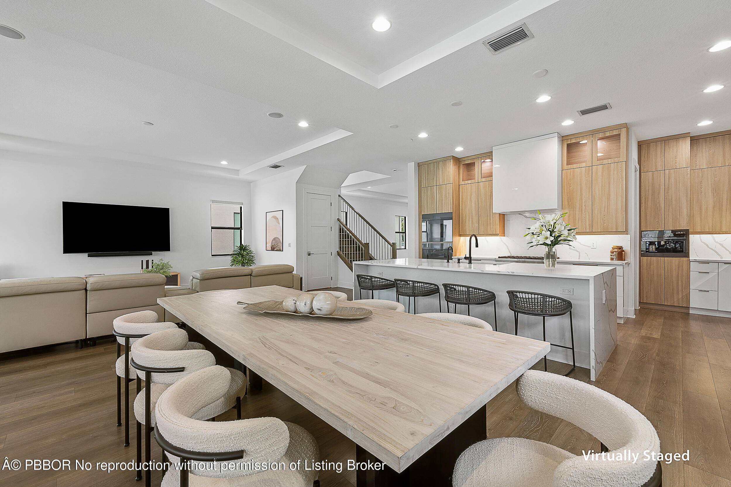 Modern sophistication meets effortless indoor outdoor living.