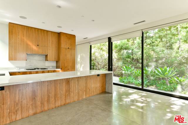 848  Milwood AVE 3BR Marina Del Rey La