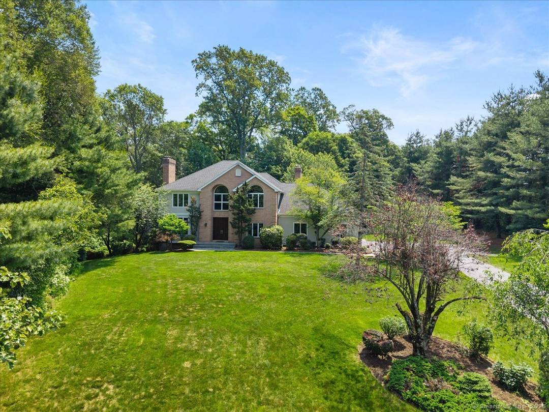PREMIUM WOOD FLOORS JUST INSTALLED in this Mountaincrest custom colonial showcasing luxurious living elegant entertaining.