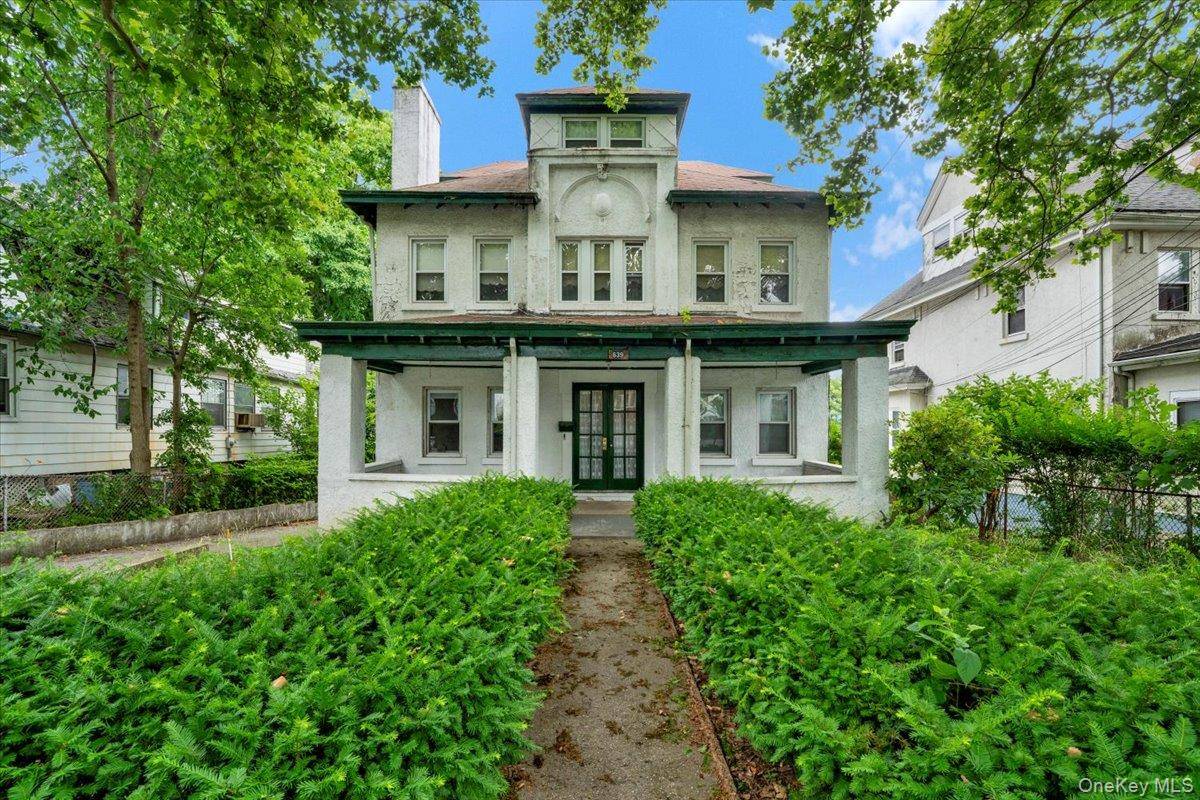 Take A Look At This Beautiful 2 Family Home Nestled In Mount Vernon, NY.
