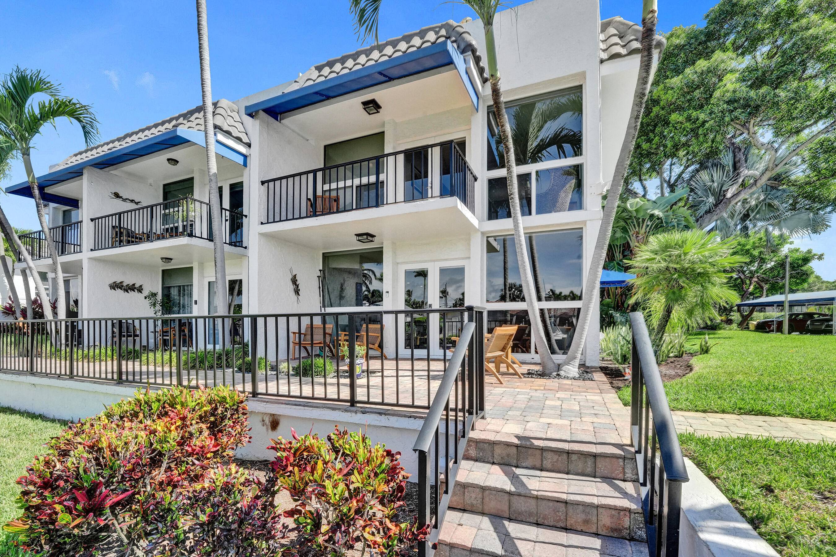 This stunning waterfront townhome in Boca Raton offers the ultimate in luxury living.