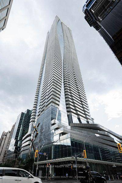 Stunning FURNISHED Unobstructed North East South Views Gorgeous 1 Bdrm Unit W Smooth 9' Ceilings, Hardwood Floors, Ultra Modern Kitchen amp ; Designer Finishes Throughout.