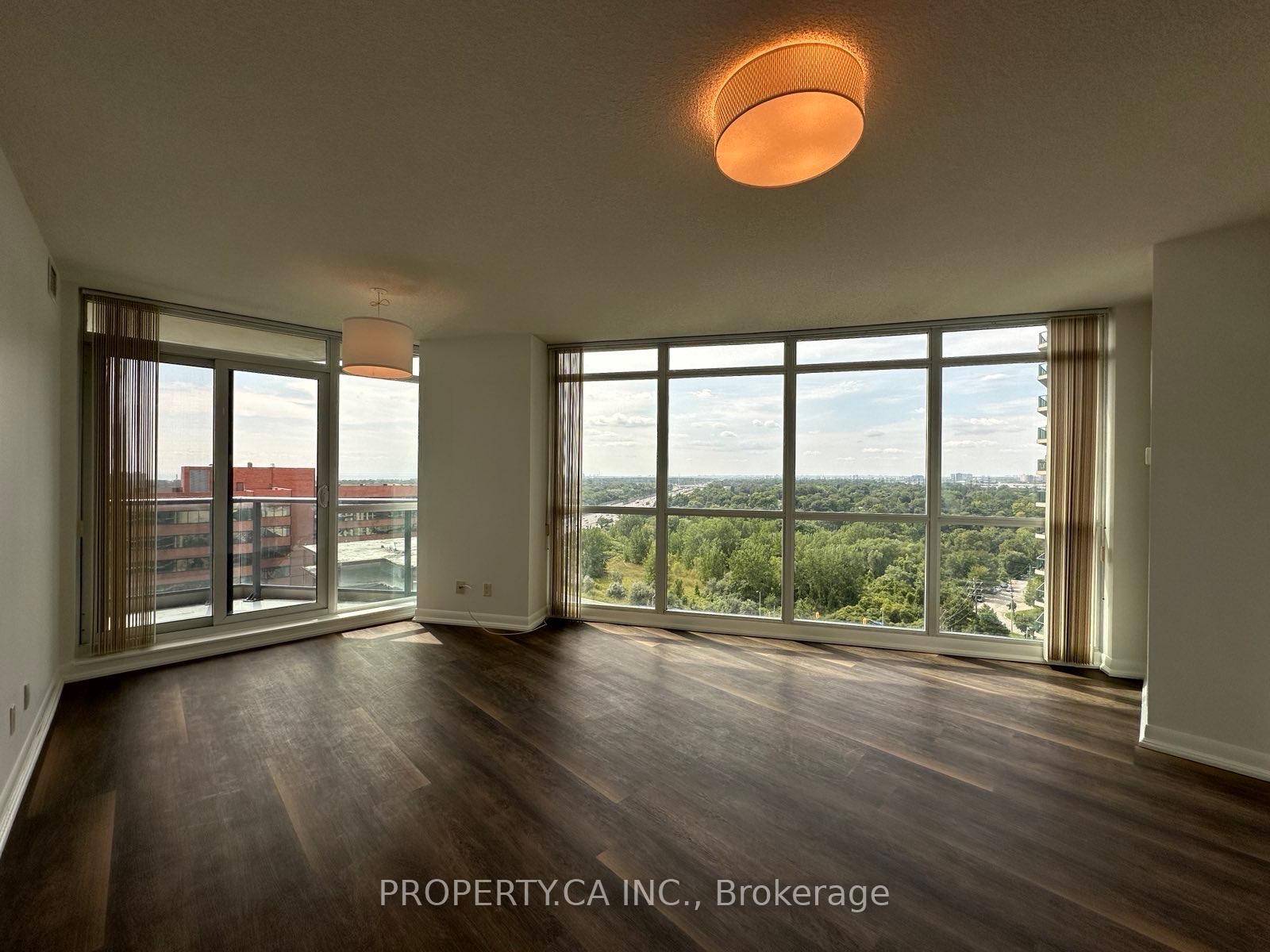 Available immediately. Welcome to 215 Sherway Gardens Rd, where style meets convenience !