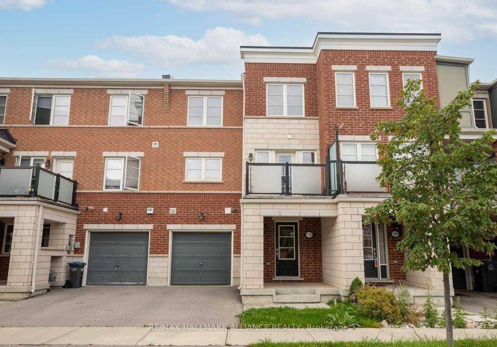 Welcome to 142 Baycliffe, a bright and spacious Mattamy built townhouse in one of Bramptons most sought after family friendly communities.