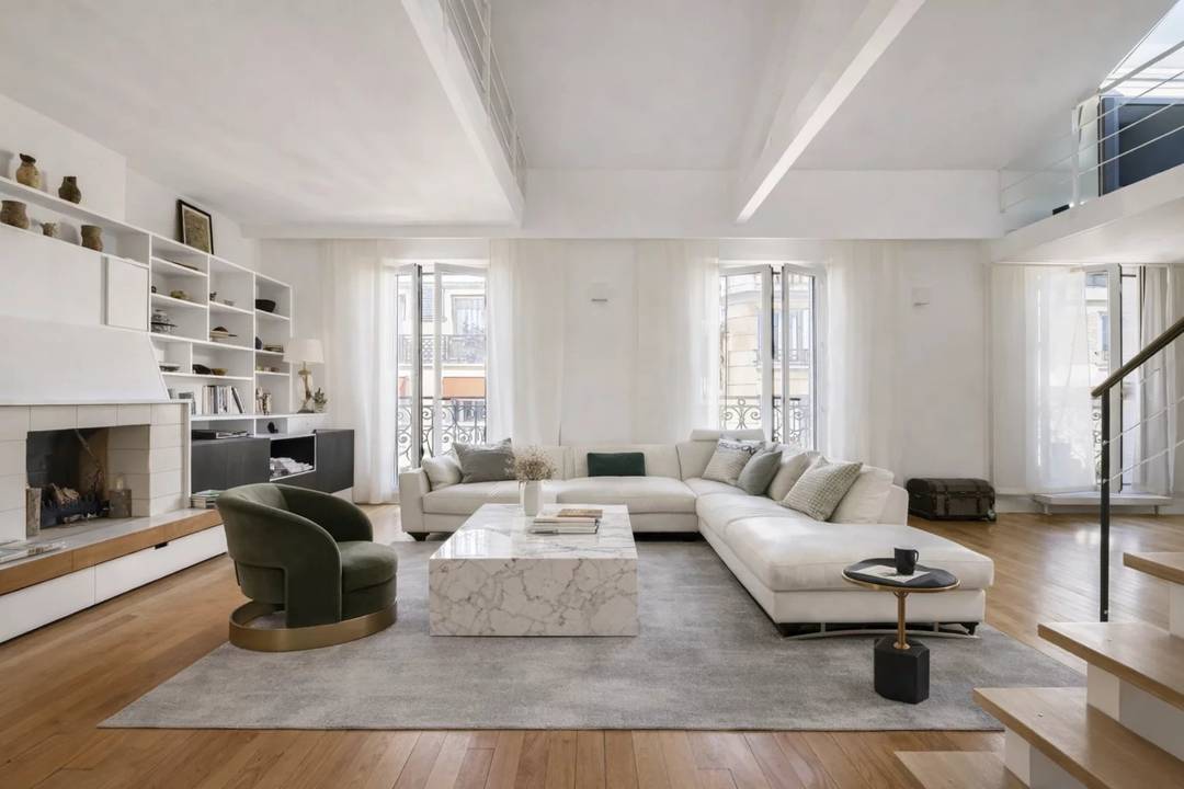 XV ème - Sèvres Lecourbe - Duplex 5 pièces 3 chambres avec balcon vue Tour Eiffel