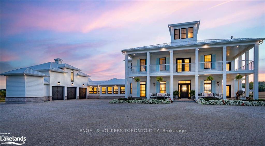 PRIVATE ESTATE 15, 000 per month Stunning Mountaintop and Georgian Bay Views.