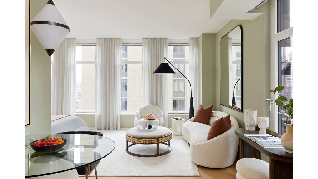 Perfectly positioned in the center of Downtown, 7 Dey offers stunning studio, one, two, and three bedroom luxury rental apartments with a select number of units featuring private terraces.